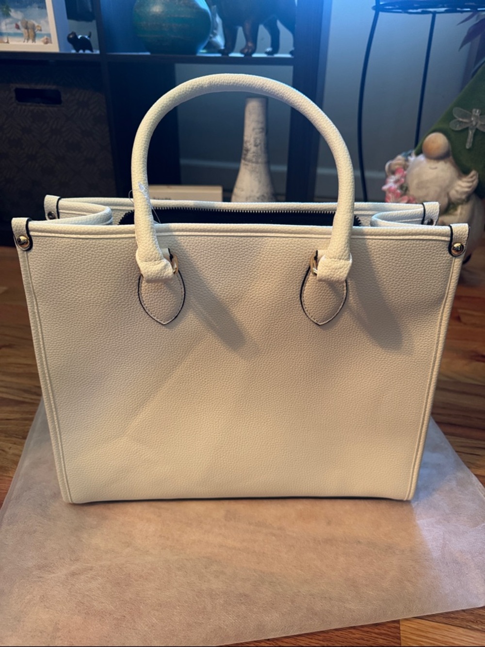 NWT Unbranded White Pebbled TOTE BAG with Handles and Removable Strap - Picture 2 of 12